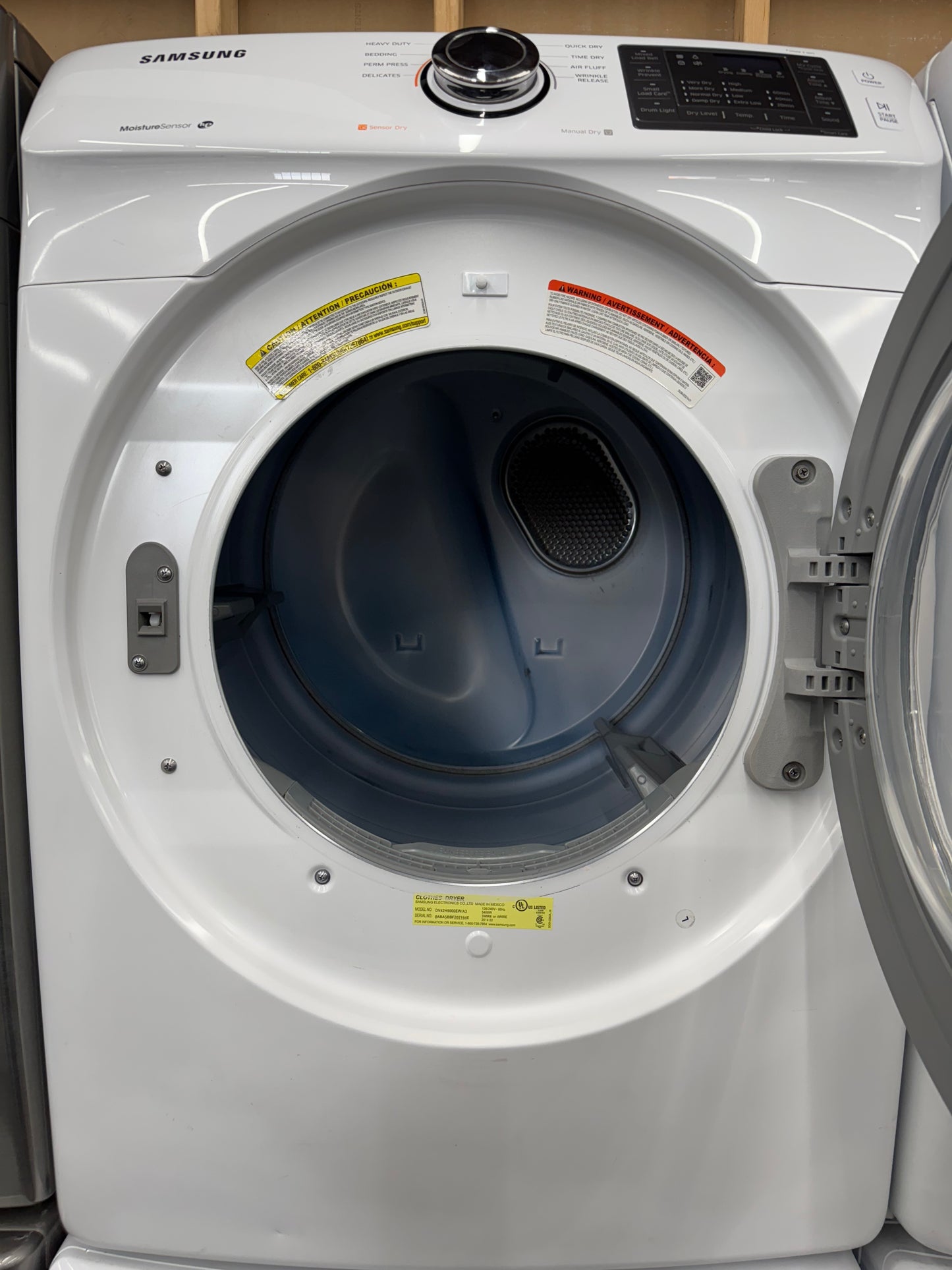 Samsung Washer and Electric dryer front load set