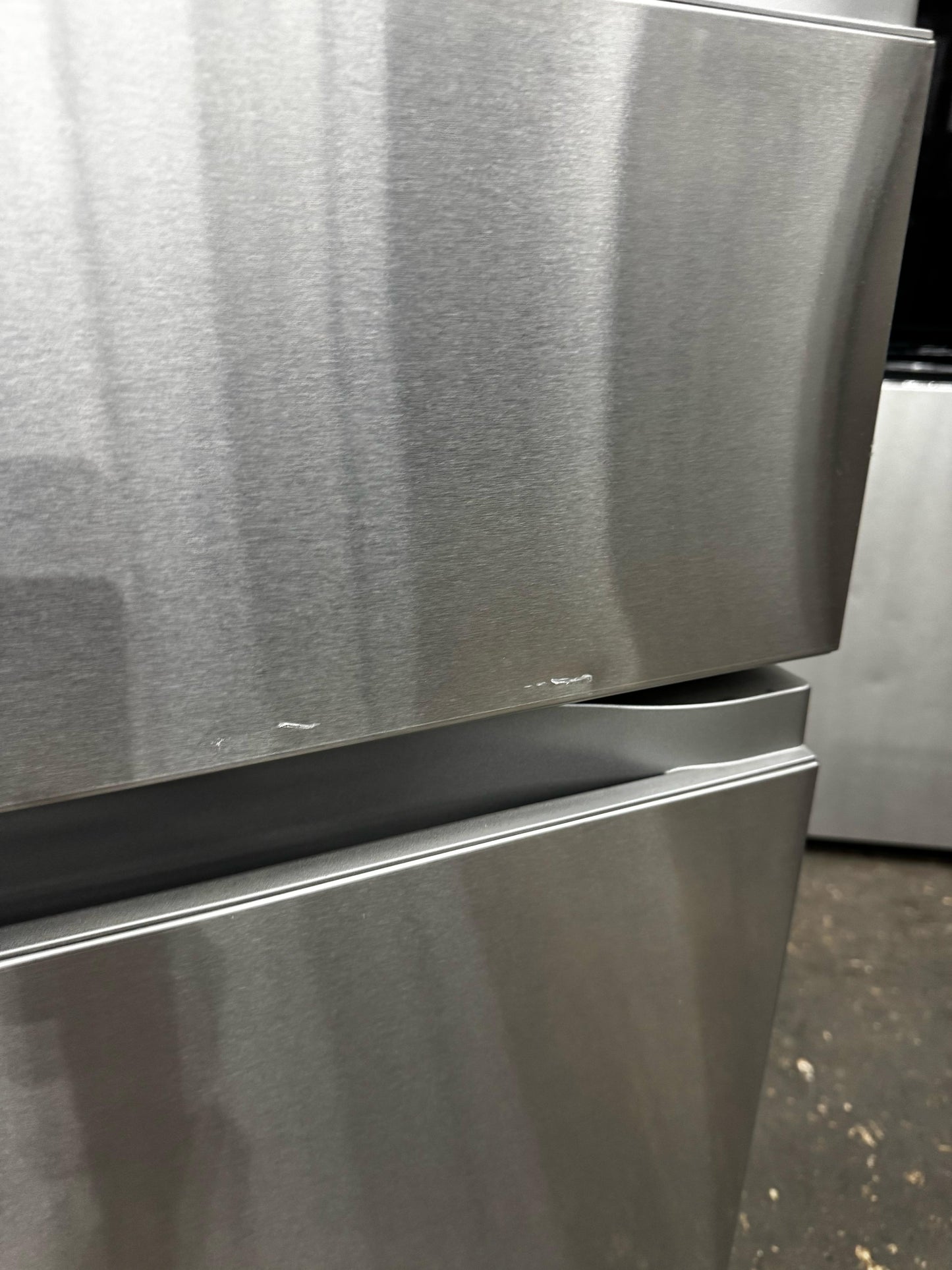 29 cu. ft. Smart Standard-Depth MAX 4-Door French Door Refrigerator with Full-Convert Drawer
