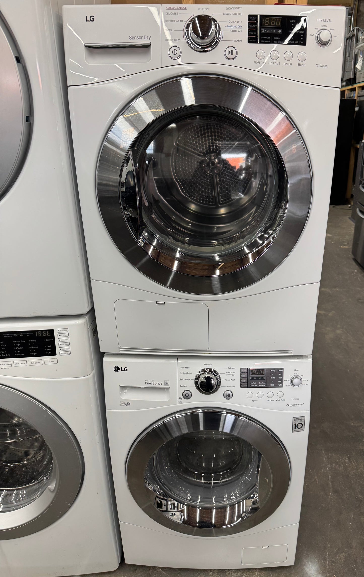LG 24in Washer and Dryer Set