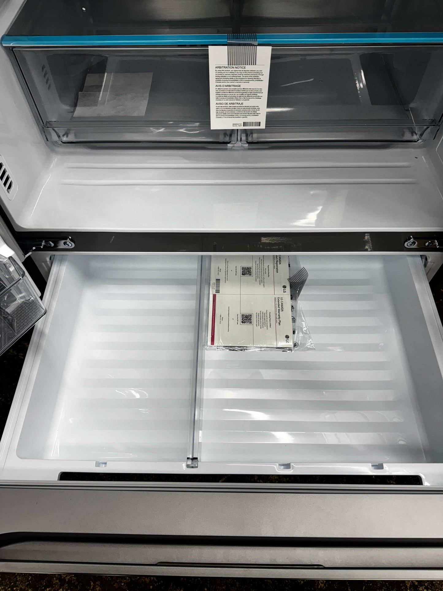 29 cu. ft. Smart Standard-Depth MAX 4-Door French Door Refrigerator with Full-Convert Drawer
