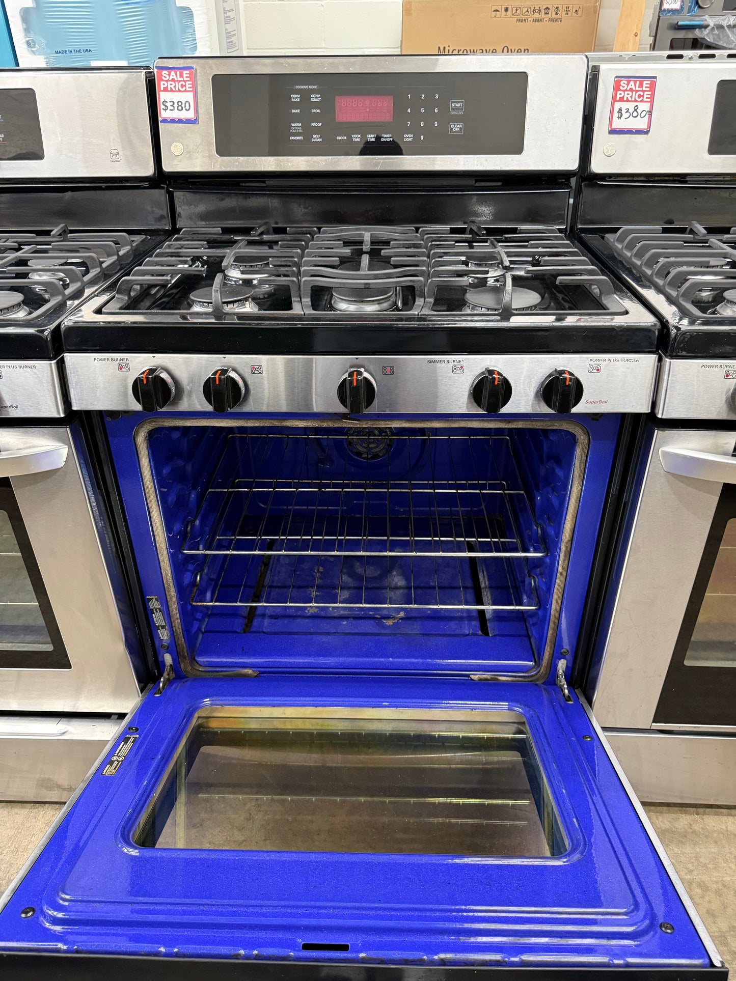 LG LRG3095ST/00 30” 5.4 Cu. Ft. Freestanding Gas Range with Convection – Stainless Steel