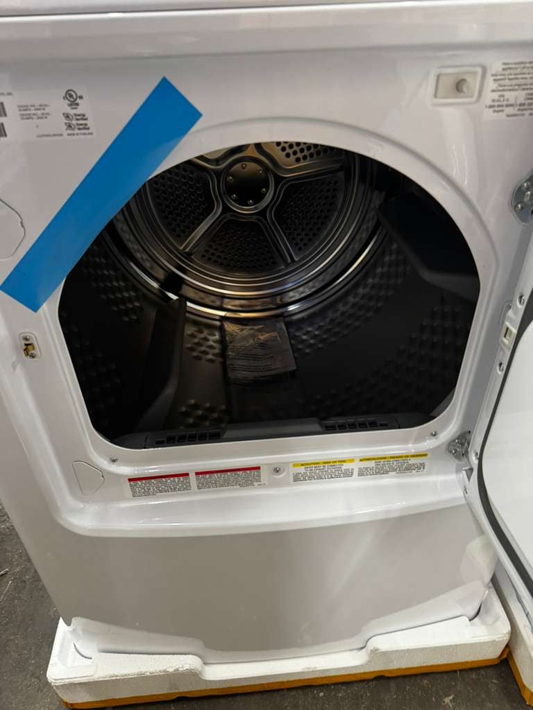 Frigidaire Dryer Vented 7 cu-ft Model # FLVE7523BW 2 years warranty