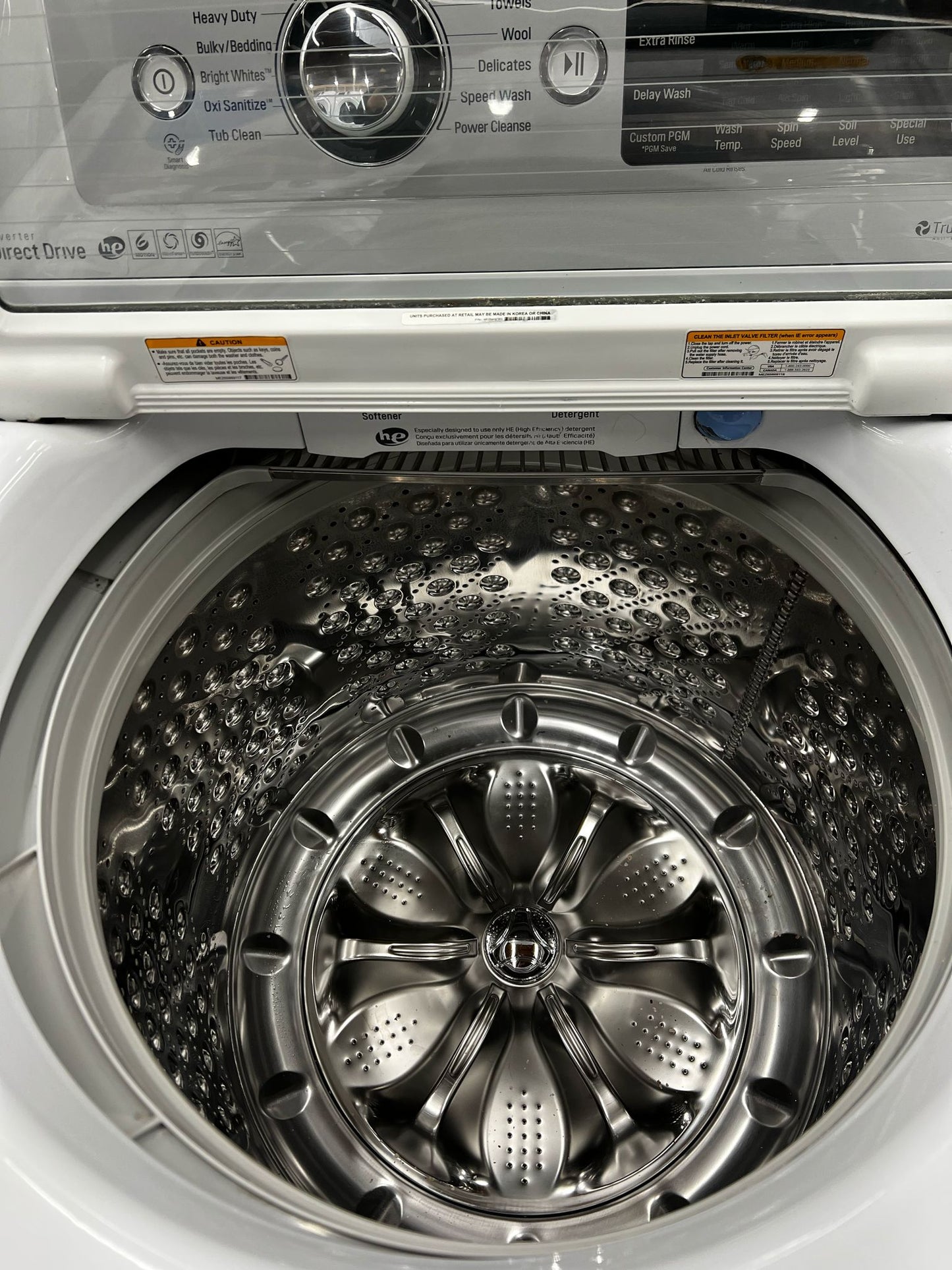 Lg Washer and gas dryer set