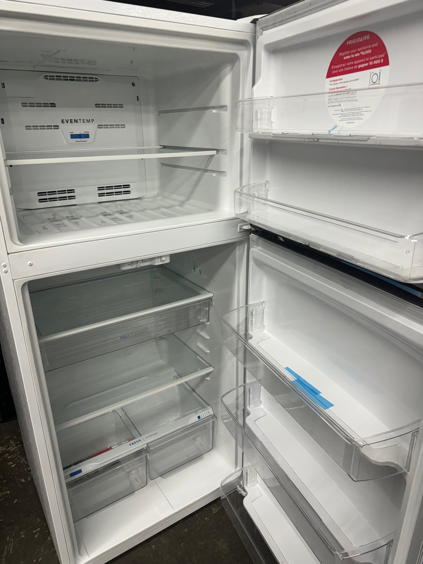 Frigidaire Top and Bottom Refrigerator