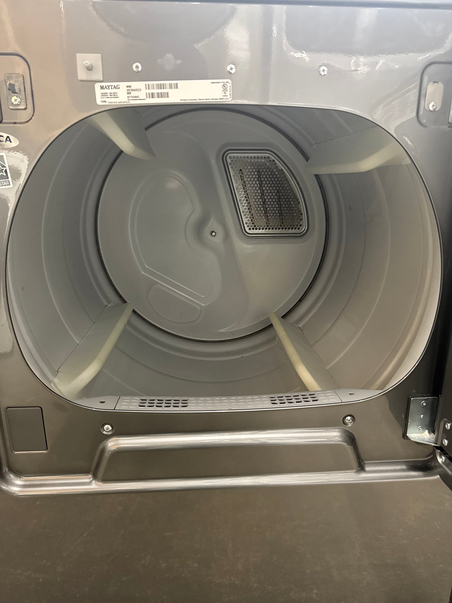 Maytag Bravos XL Washer and Electric Dryer Top Load Set