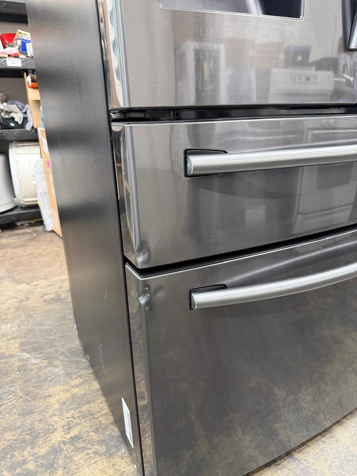 Samsung RF28JBEDBSG 28 Cu. Ft. French Door Refrigerator