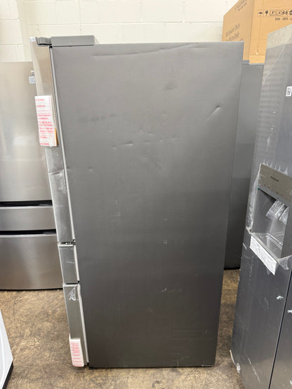 Samsung RF28R7201SR 28 Cu. Ft. 4-Door French Door Refrigerator