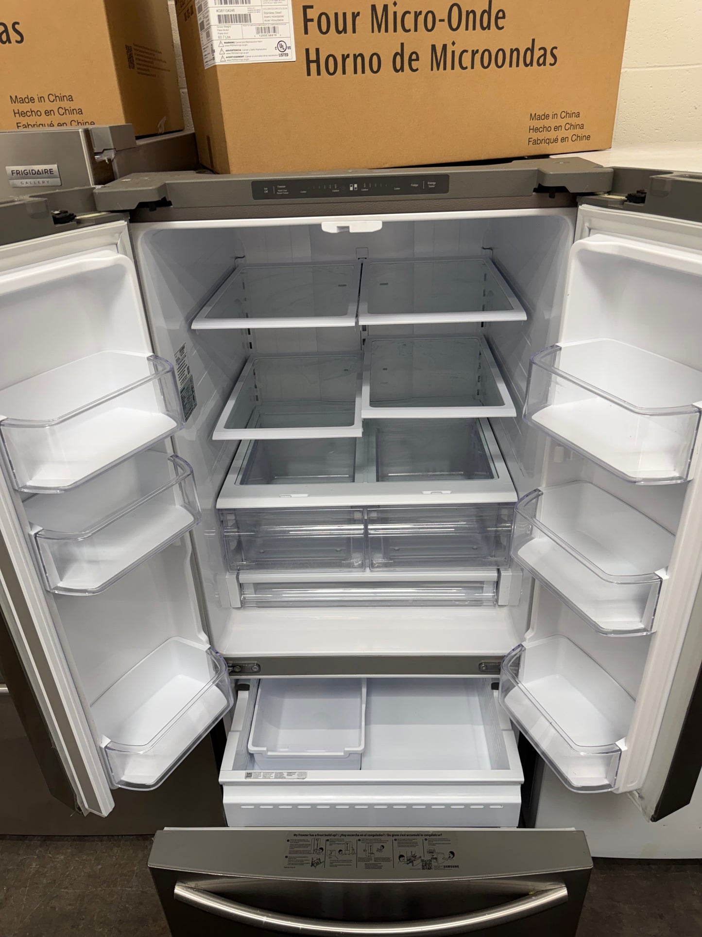 Samsung RF220NCTASR 21.8 Cu. Ft. French Door Refrigerator