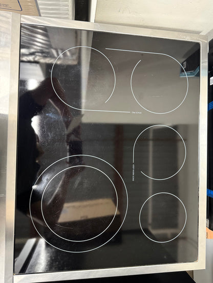 Frigidaire Professional 30” Stainless Steel Electric Range – 5.1 Cu. Ft. – FPEH3077RFH