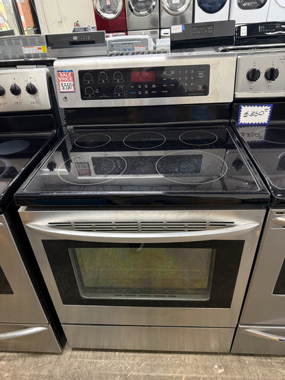 LG LRE3083ST 30” 6.3 cu. ft. Freestanding Electric Range with True Convection – Stainless Steel