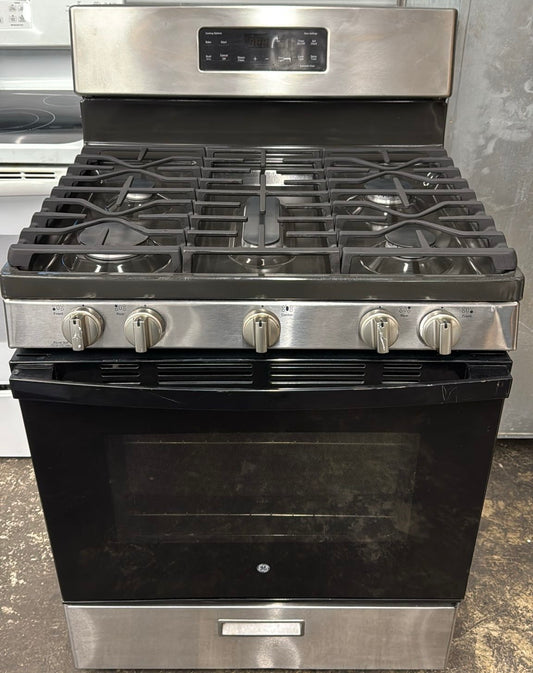 GE 30-in 5 burners 5-cu ft Freestanding Natural Gas Range ( Stainless steel )#JGBS66REKSS