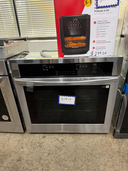 Samsung 30” Single Electric Wall Oven – MV51T5511SS/AA