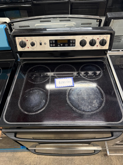 GE JBP82S0F2SS 30” Electric Range – Stainless Steel