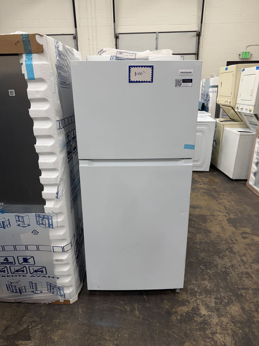 Frigidaire FRTE1814AW 18 Cu. Ft. Top-Freezer Refrigerator – White
