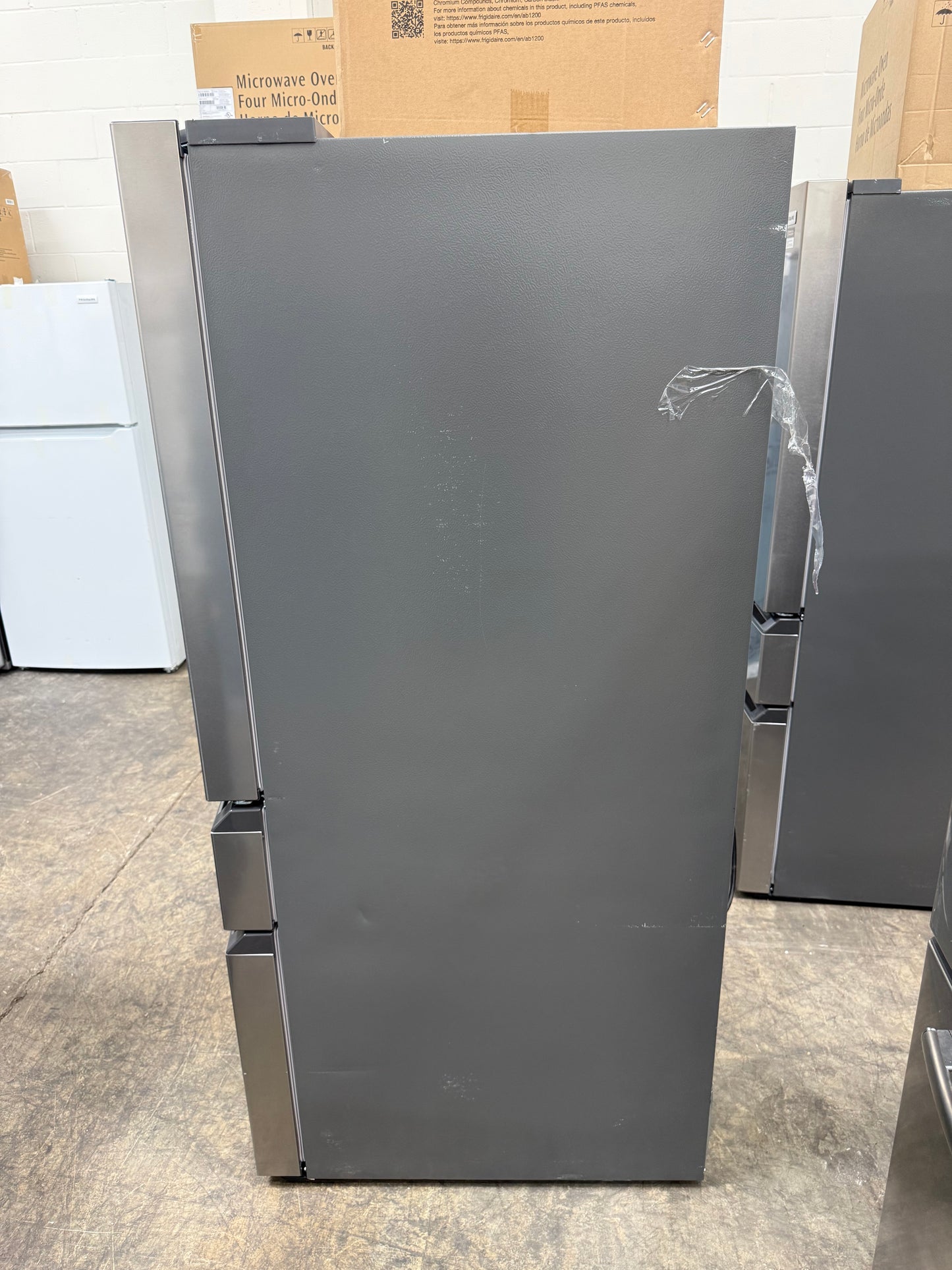 Frigidaire FRMS274TAV00 – 26.3 Cu. Ft. 4-Door French Door Refrigerator – Fingerprint-Resistant Stainless Steel