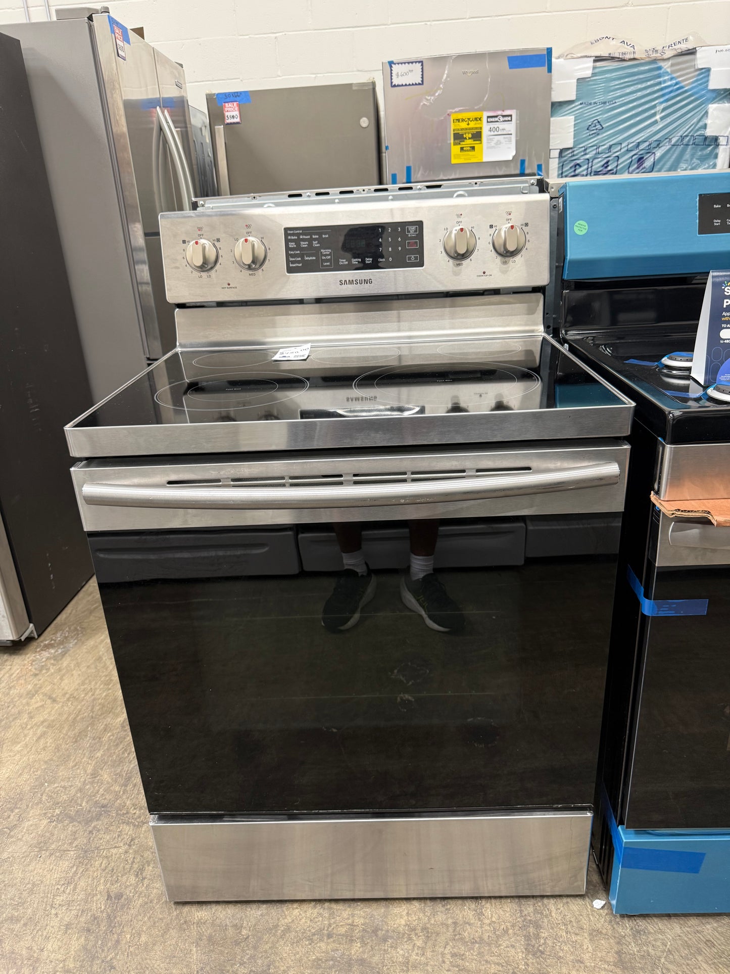 Samsung NE59M4320SS 30” 5.9 Cu. Ft. Freestanding Electric Range with Convection – Stainless Steel