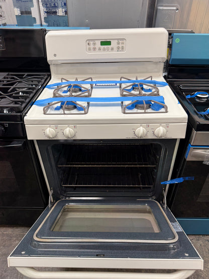 GE JGBP30CEH1CC 30” Freestanding Gas Range