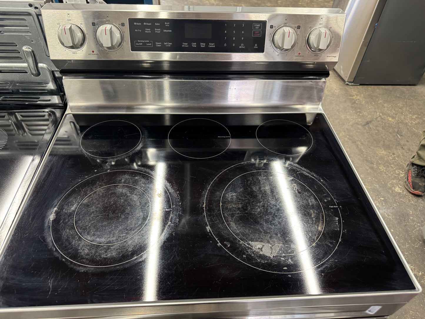 Brand New Frigidaire Professional 36in Slide In Gas Stove