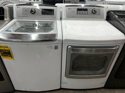 Lg Washer and gas dryer set