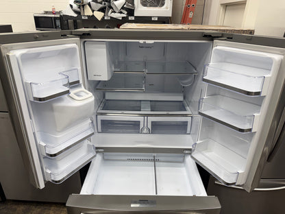 Samsung RF28HMEDBSR French Door Refrigerator