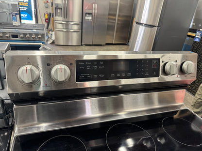 Brand New Frigidaire Professional 36in Slide In Gas Stove