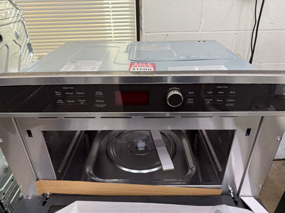 GE 6.7 Cu. Ft. Combination Double Wall Oven with Microwave JT3800SHASS