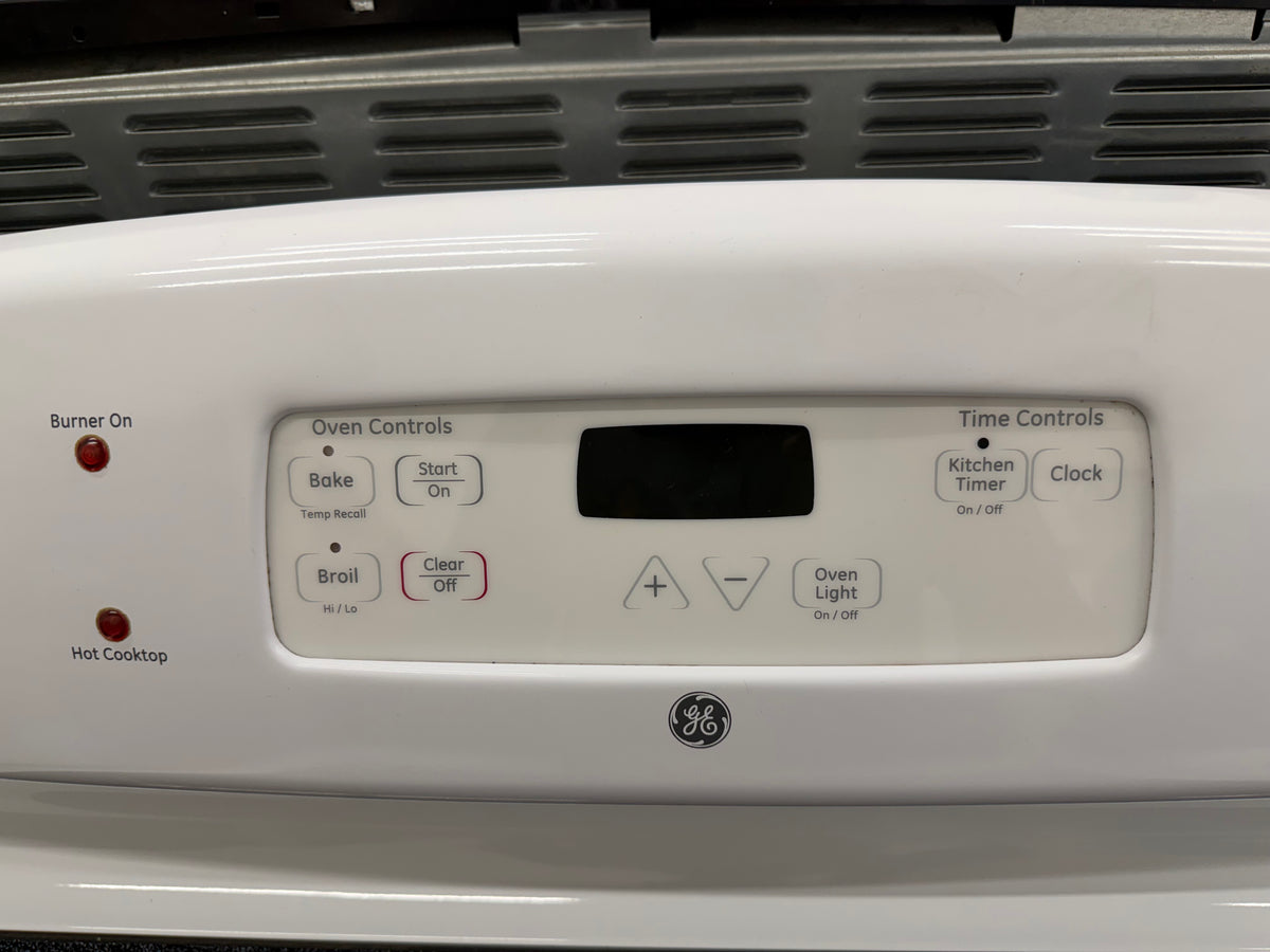 GE JBS56DM2WW Used 30” Freestanding Electric Range