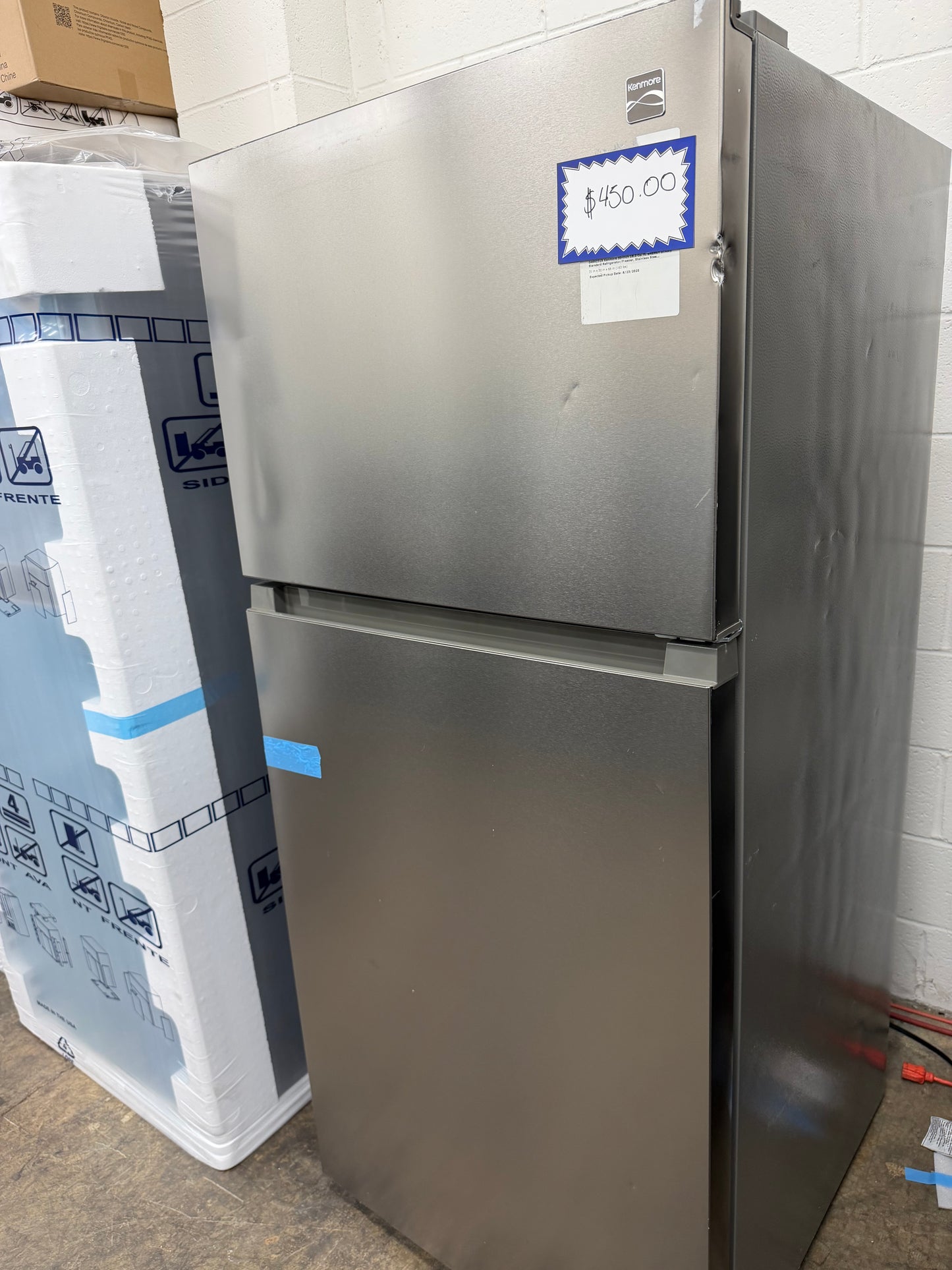 Kenmore 30 in. 18.1 cu. ft. Top Freezer Refrigerator in Stainless Look w/ E-Star, Adjustable Glass Shelves, Garage-Ready Design - Brand New Scratch and dent