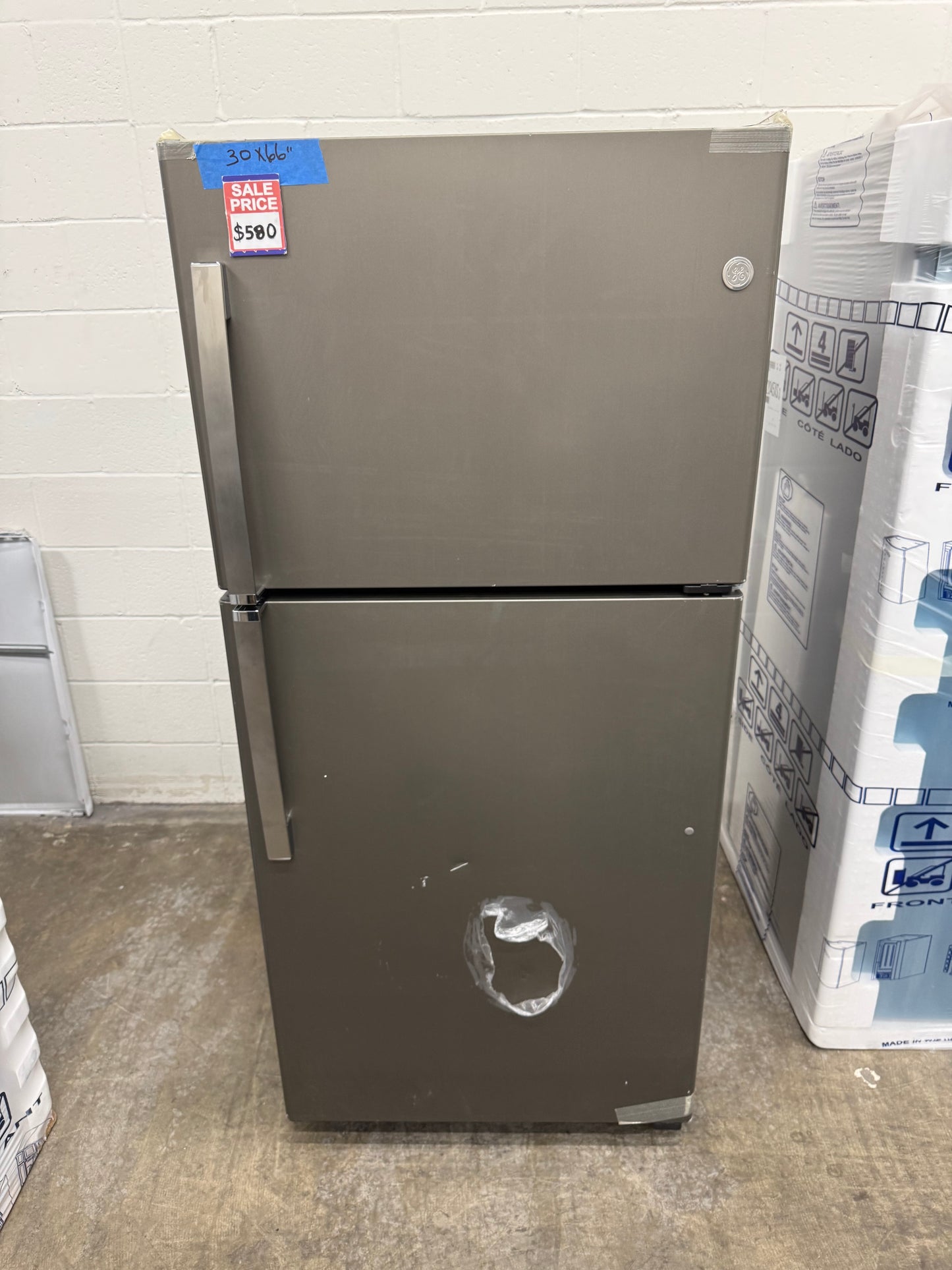 GE GTS19KMNDRES 18.6 Cu. Ft. Top-Freezer Refrigerator
