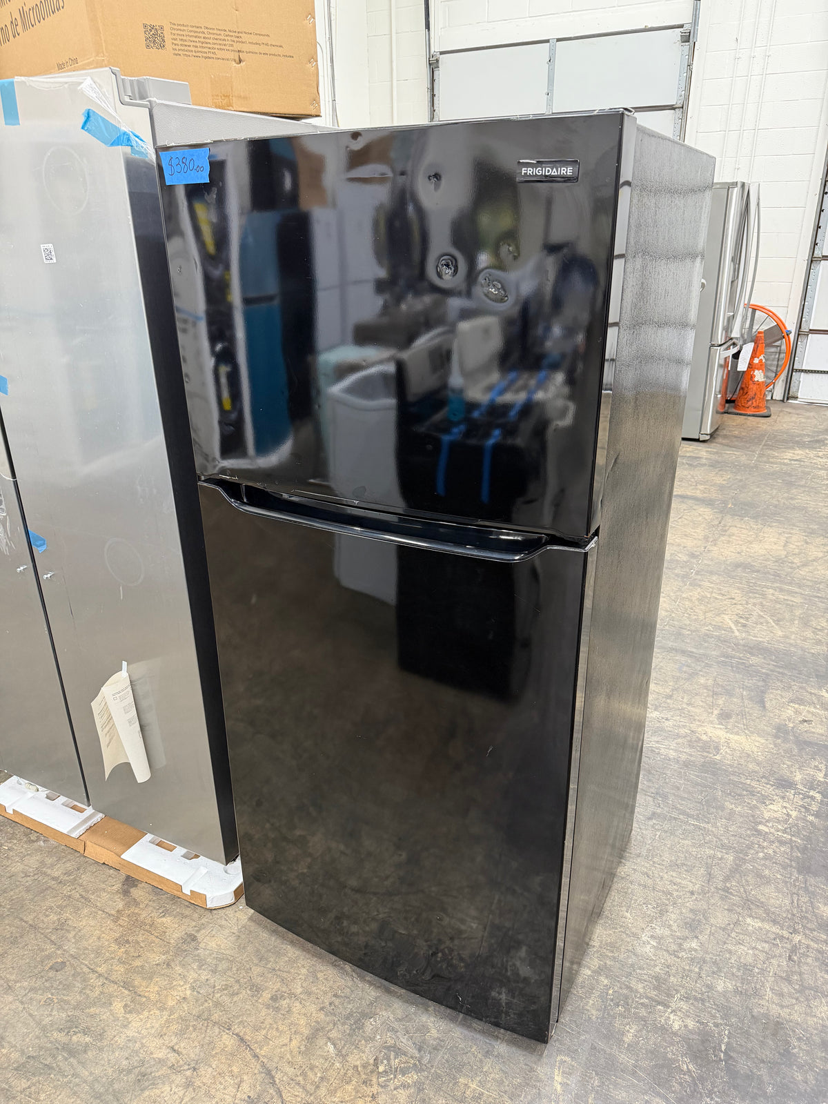 Frigidaire FFTR1835VBA Top Freezer Refrigerator