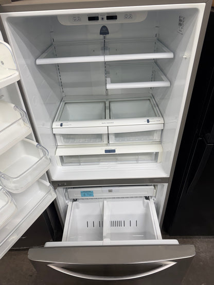 Kenmore Bottom-Freezer Refrigerator – 795.76203.901