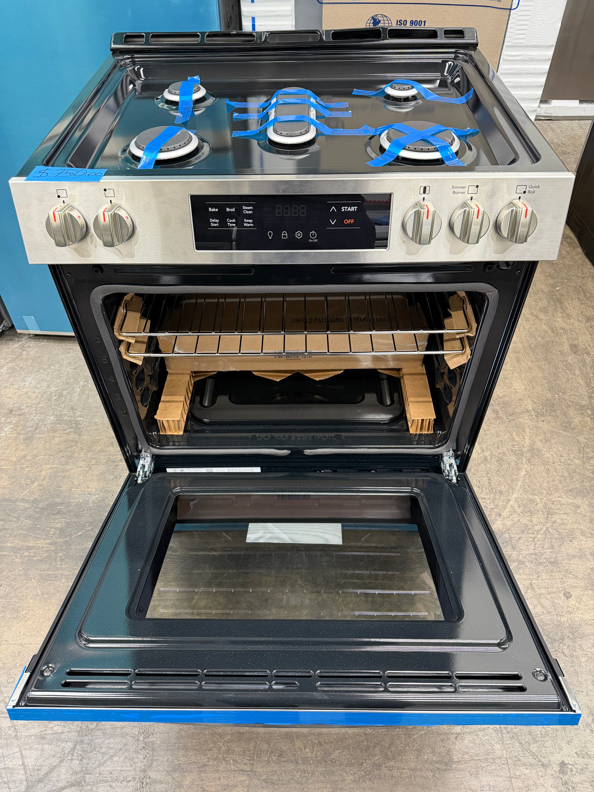 Frigidaire FCFG3062ASH 30” Front Control Gas Range – Stainless Steel