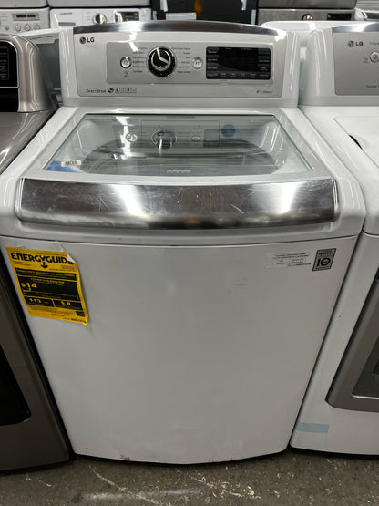 Lg Washer and gas dryer set