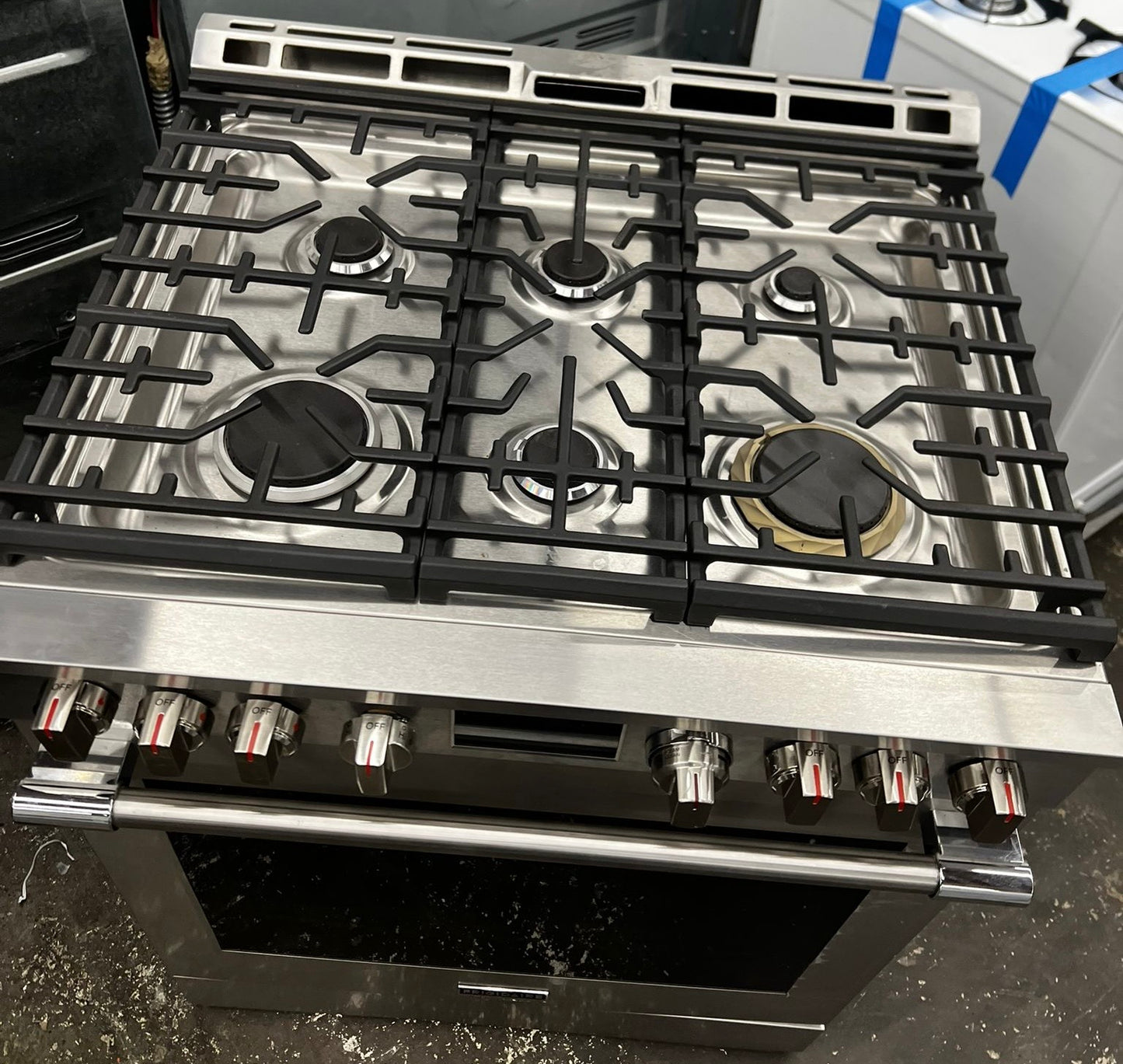 30in Frigidaire Professional Gas Range (PCFG3080AF) - SmudgeProof Stainless Steel