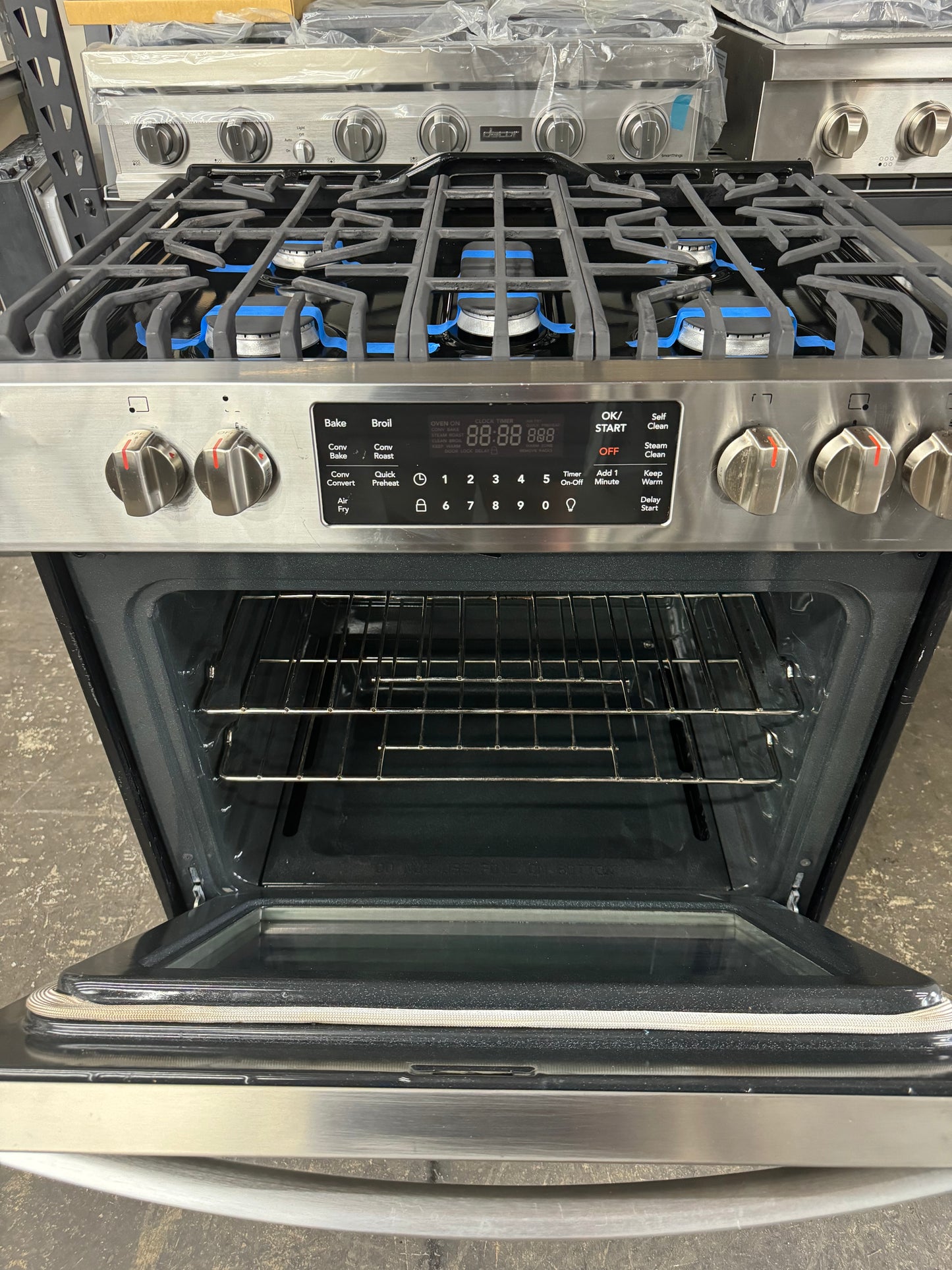 Frigidaire Gallery 30in Gas Stove