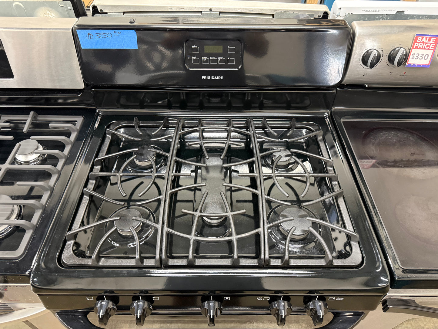 Frigidaire FFGF3019LBC 30” 4.2 Cu. Ft. Freestanding Gas Range – Black
