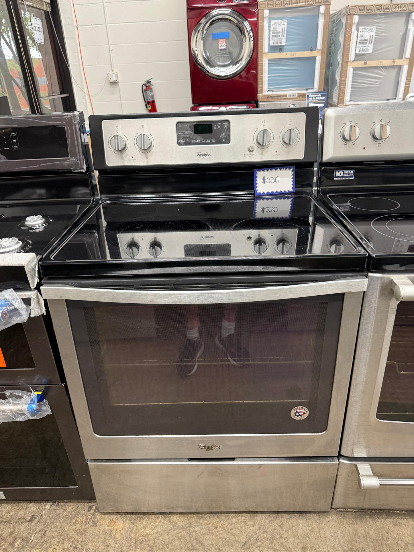 Whirlpool 30” Stainless Steel Electric Range – 6.4 Cu. Ft. – WFE540H0ES0