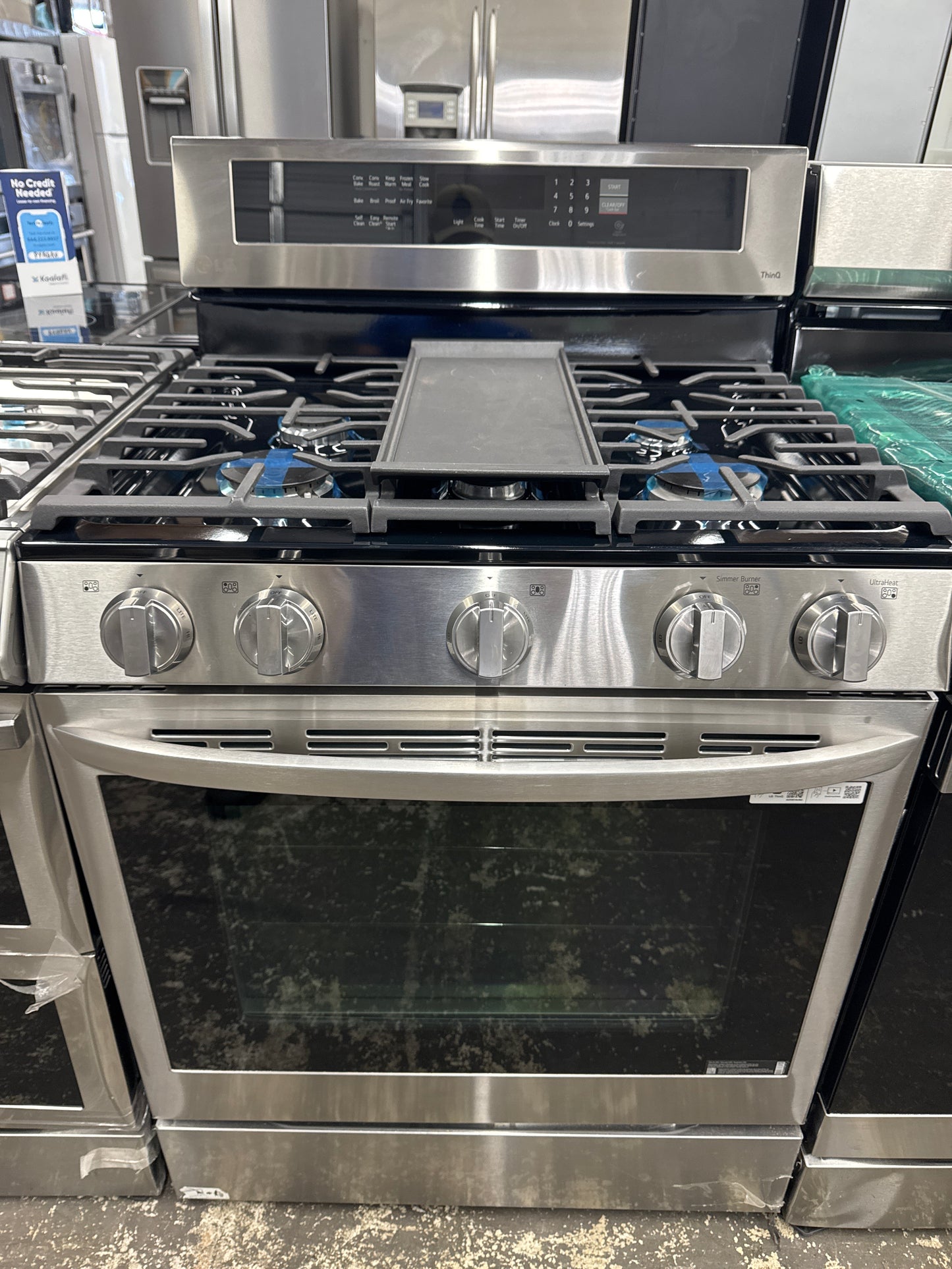 5.8 cu ft. Smart Wi-Fi Enabled True Convection InstaView® Gas Range with Air Fry