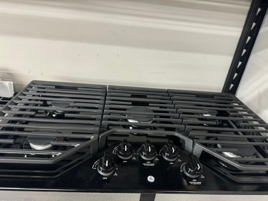 GE 36in Gas Cooktop New