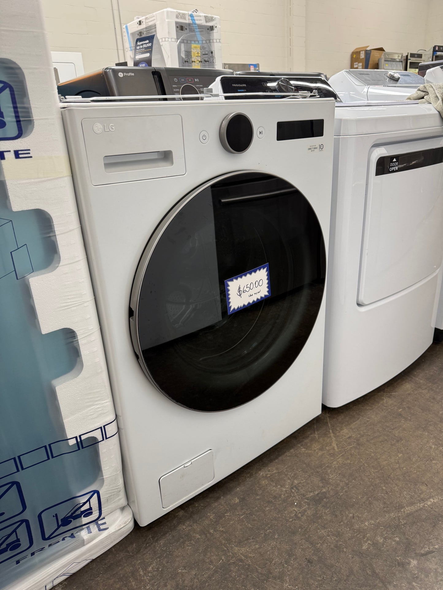LG WM5500HWA 4.5 Cu. Ft. Smart Front Load Washer