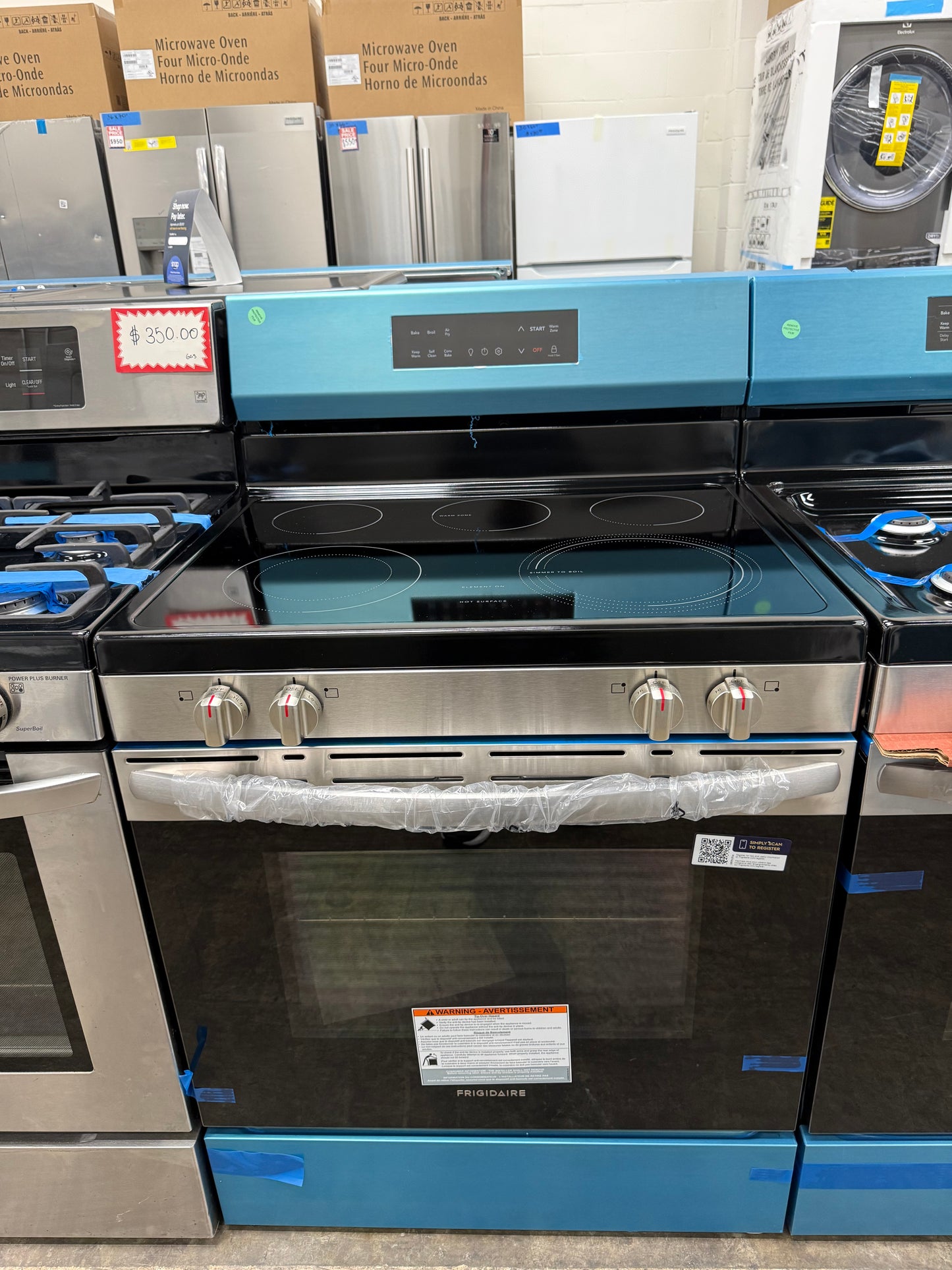 Frigidaire FCRE3083AS 30” Freestanding Electric Range with Air Fry – Stainless Steel