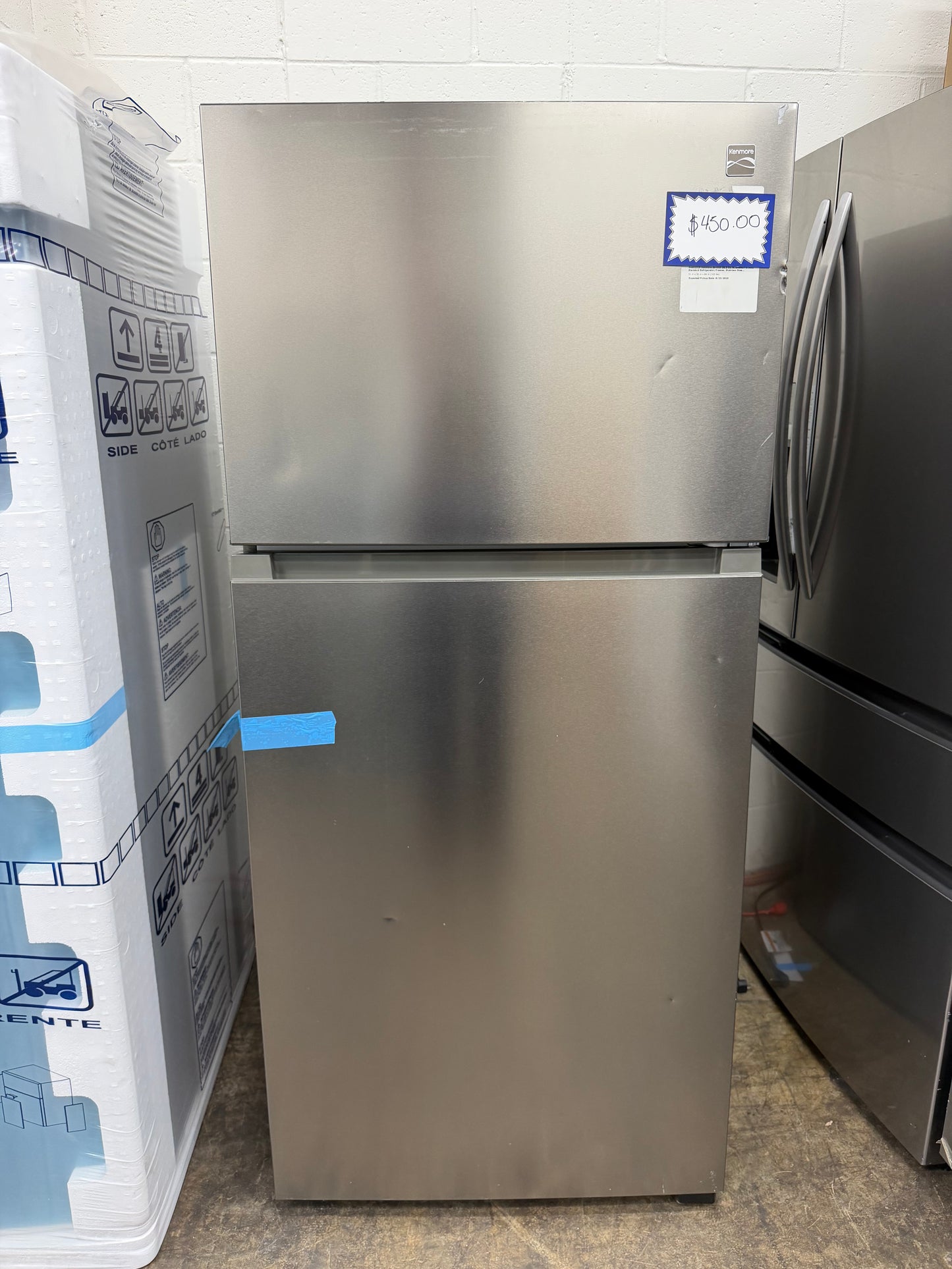 Kenmore 30 in. 18.1 cu. ft. Top Freezer Refrigerator in Stainless Look w/ E-Star, Adjustable Glass Shelves, Garage-Ready Design - Brand New Scratch and dent