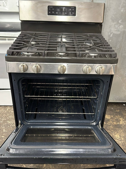 GE 30-in 5 burners 5-cu ft Freestanding Natural Gas Range ( Stainless steel )#JGBS66REKSS
