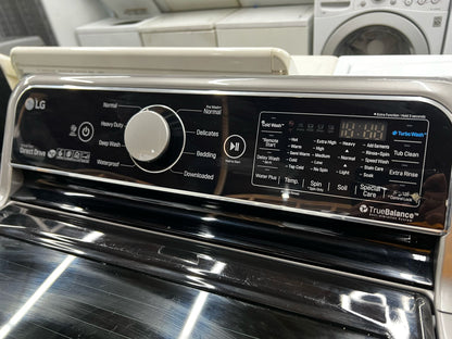 Lg Washer top load and Electric Dryer Set