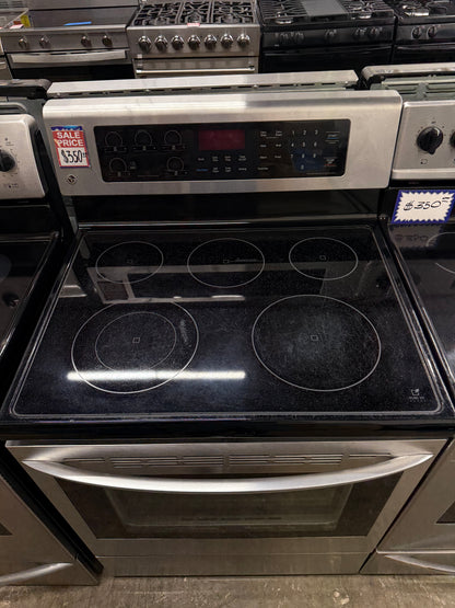 LG LRE3083ST 30” 6.3 cu. ft. Freestanding Electric Range with True Convection – Stainless Steel