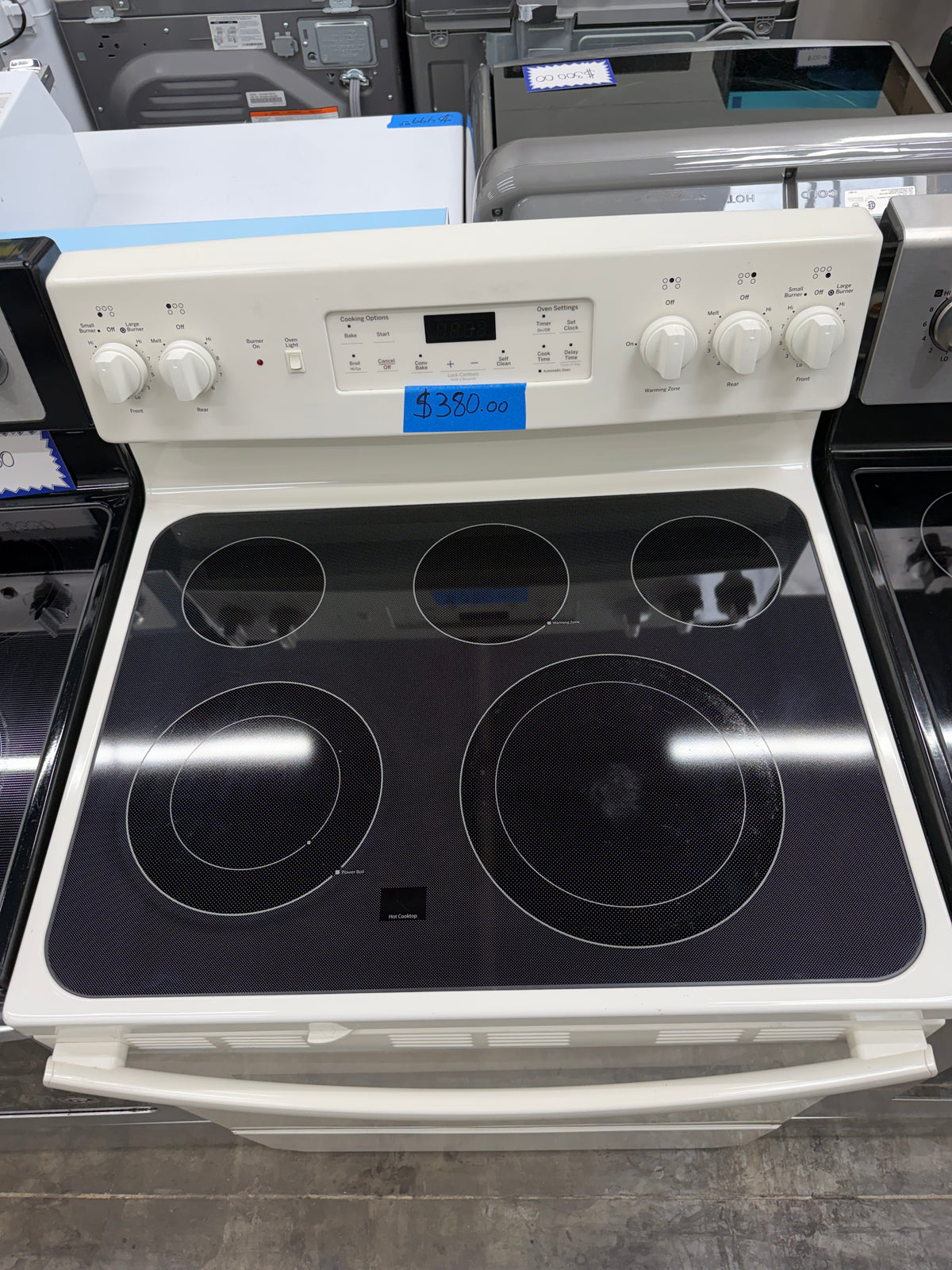 GE JB655DK3CC Used 30” Freestanding Electric Convection Range