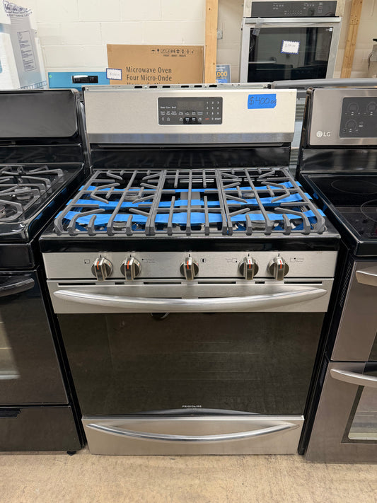 Frigidaire LGGF3046TFB Used 30” Freestanding Gas Range