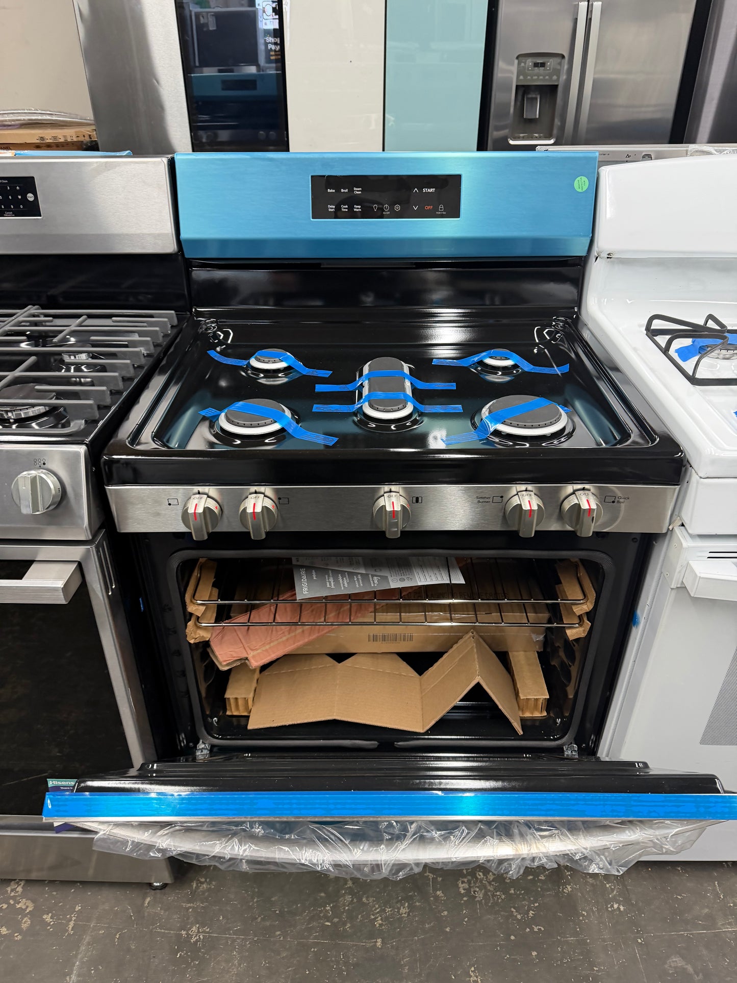 FRIGIDAIRE GAS STOVE NEW