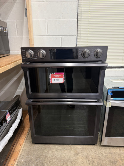 Samsung NQ70M7770DG/AA 30” Smart Microwave Combination Wall Oven – Black Stainless Steel