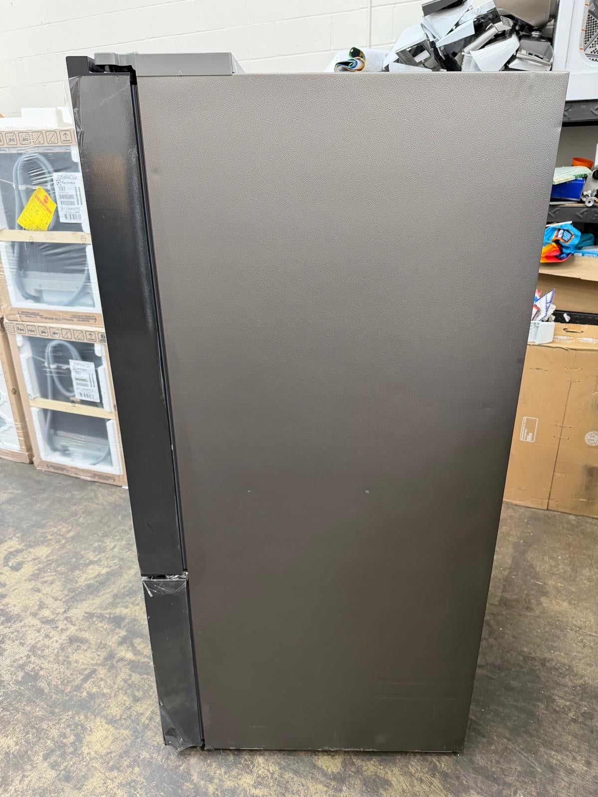Samsung RF30BB6600 30.1 Cu. Ft. Bespoke 3-Door French Door Refrigerator with Beverage Center